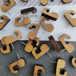 Ins Solid Wood Hook Pin Vintage Wooden I-shaped Nail Keychain Storage Pin Nail Felt Message Board Cork Nail