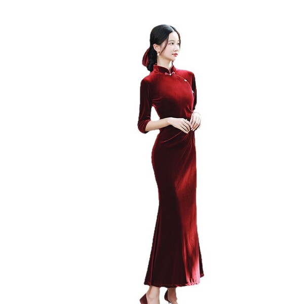 Elegant long autumn cheongsam