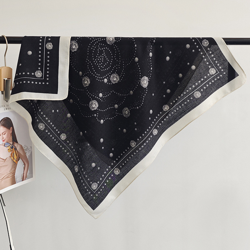 Primavera y verano simple bufandas de seda impresas retrógradas de moda personalidad de alta calidad de viaje fotográfico decoración bufandas delgadas image 2