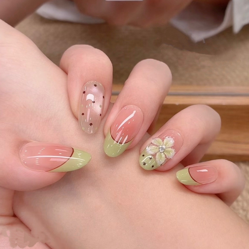 【Full of Greenery】New Handmade Wearable Nails with Gentle French Style and High-End Elegance, Enhancing Skin Tone, Wearable Nail Stickers 【Full of Greenery】New Handmade Wearable Nails with Gentle French Style and High-End Elegance, Enhancing Skin Tone, Wearable Nail Stickers