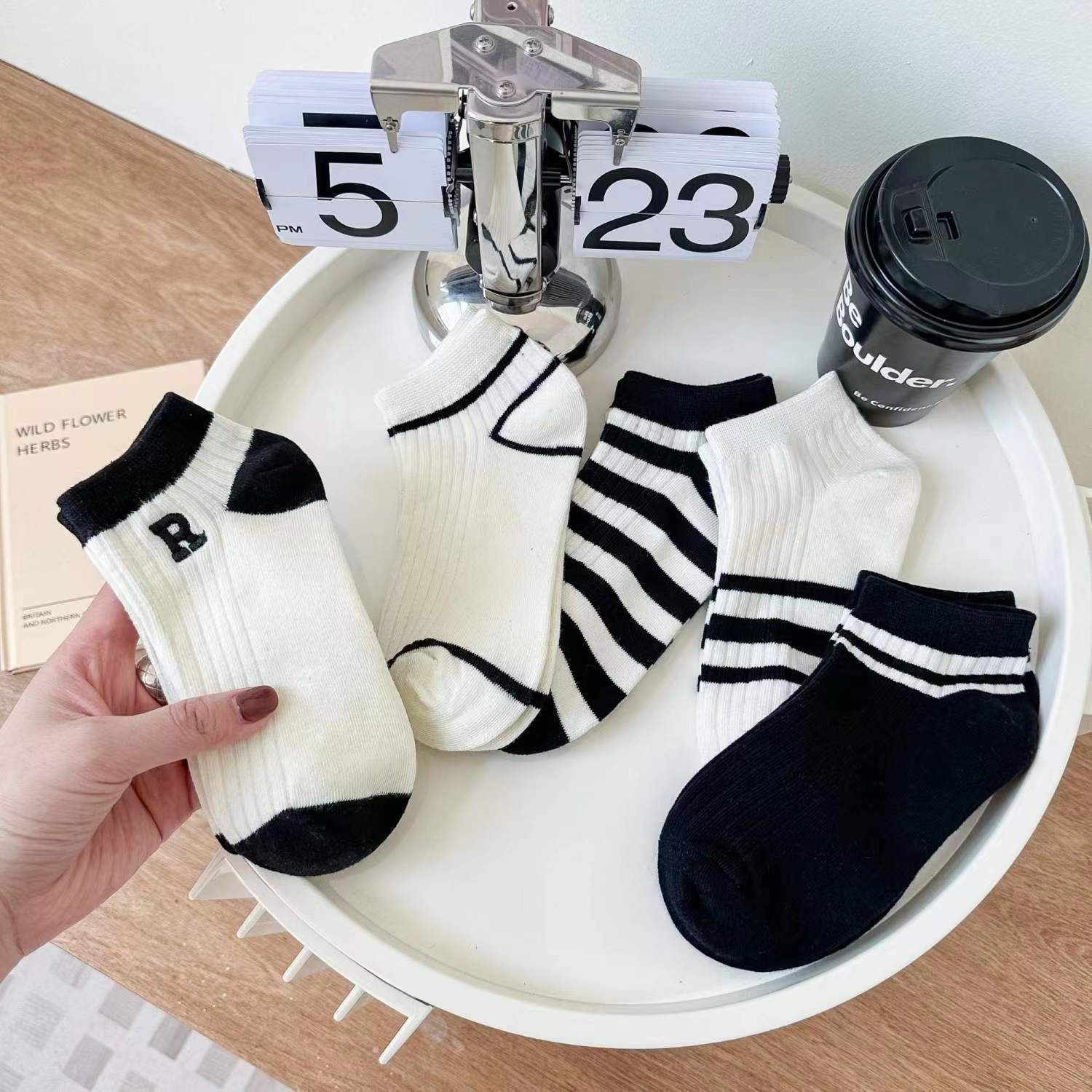 5 pares de calcetines para el cabello, transpirables y absorbentes de sudor para mujer, calcetines delgados con letras de dibujos animados, calcetines con lazo, malla de verano