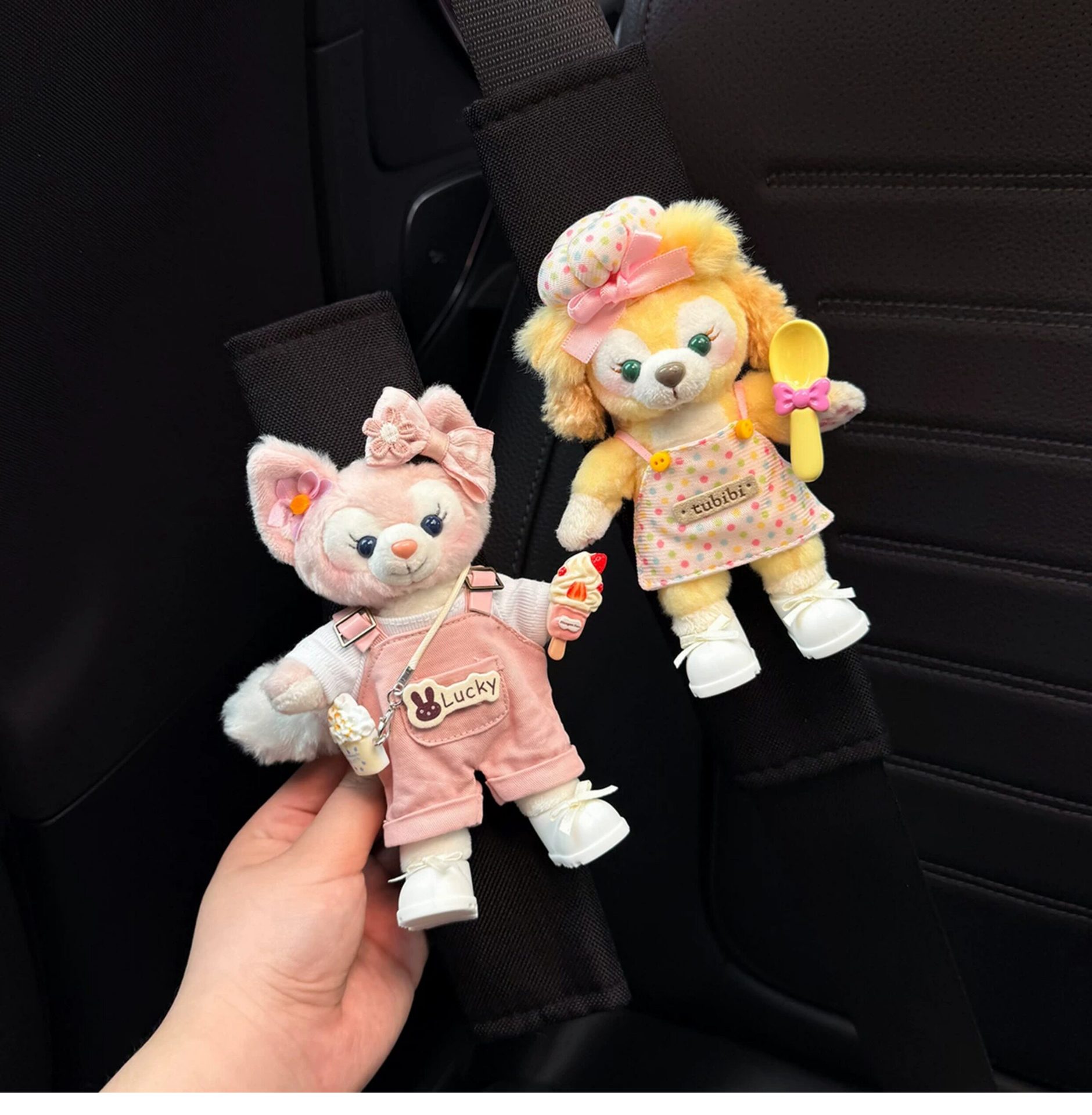 Cute Car Seatbelt Shoulder Pads for Women, Anti-Wear Clothing for a Couple, Featuring Linabell and Stellalou