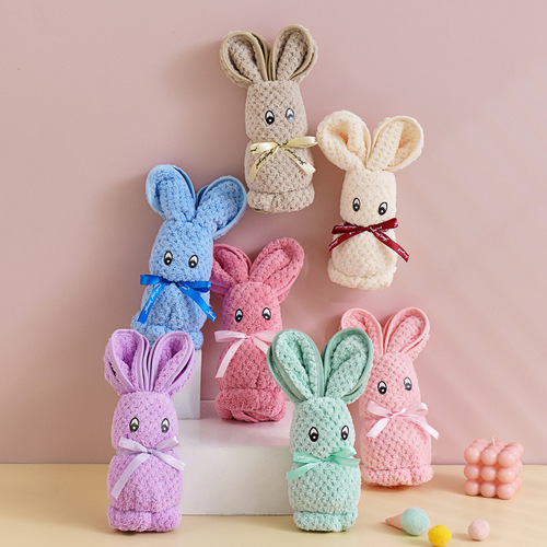 Pineapple lattice rabbit gift box PVC high-density coral velvet creative edged towel gift towel wedding souvenir