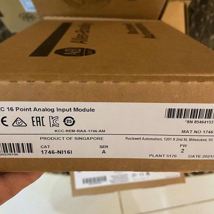 1747-KFC15 SLC 500 接口模块，ControlNet 转串口 1747KFC15