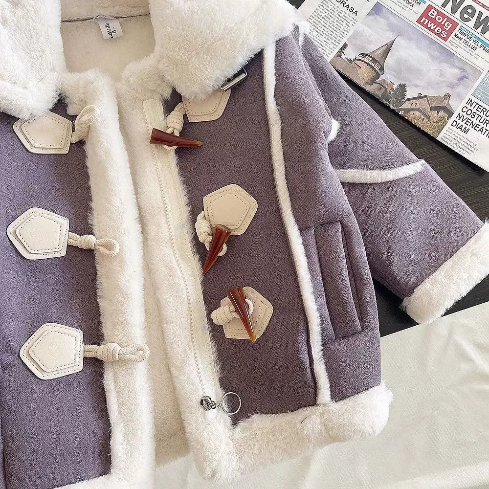 女童皮毛一体加绒加厚鹿皮绒外套儿童韩版女孩牛角扣冬季网红上衣