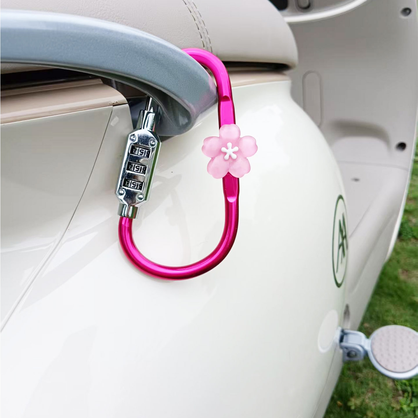 Cute Cartoon Electric Vehicle Helmet Password Lock Motorcycle Scooter Mountain Bike Anti-Theft Lock Basket