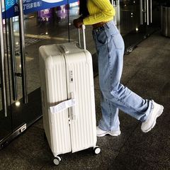 見た目も良く、耐久性も高く、超大容量のスクエアファットマンは、学生の女の子のトロリーケース、男性のパスワードトラベルケースに座ることができます。