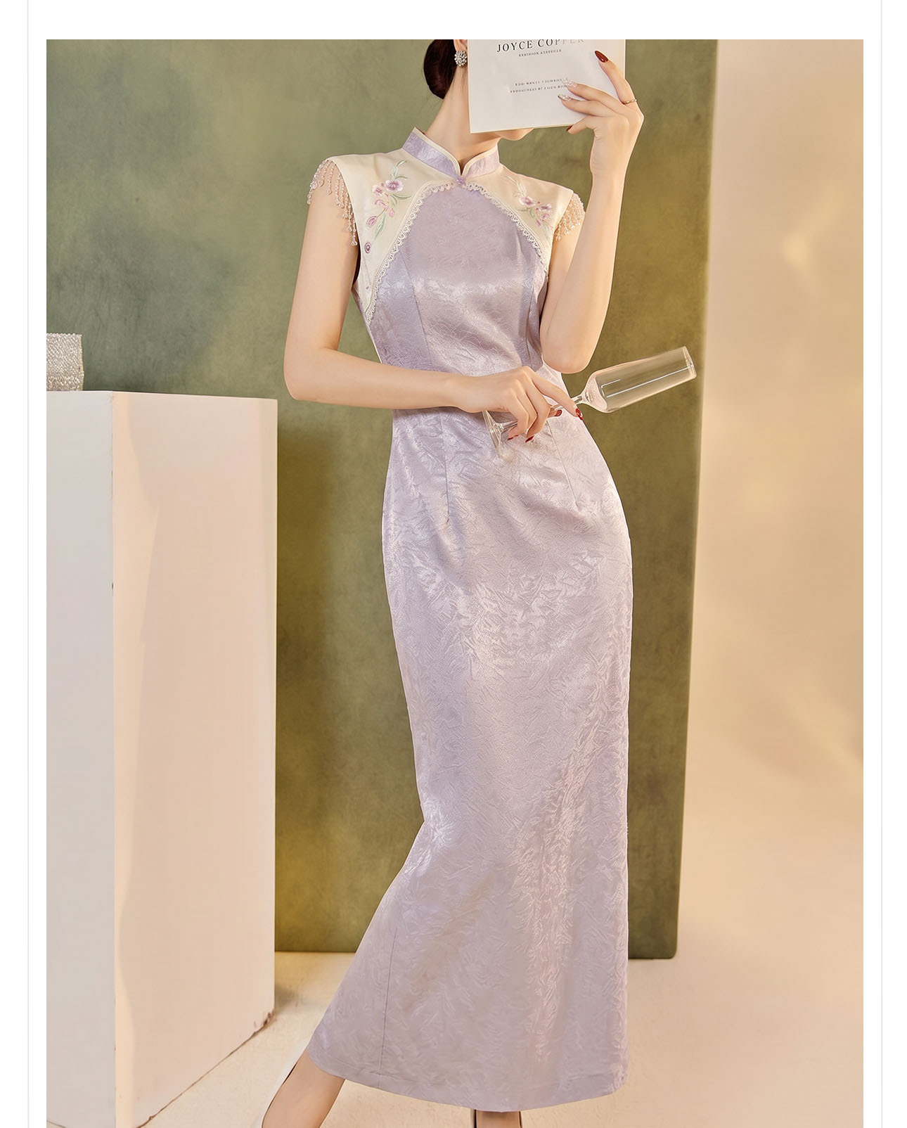 Đầm maxi satin sọc tông màu nối tay tua, cổ chẻ — Khoai tây tím chi tiết 6