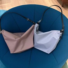 龙镶souchy尼龙牛津布包休闲单肩包牛皮中号大容量防水饺子包包女