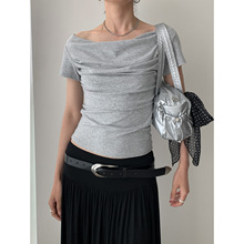 桃乐丝 夏季新品韩国一字领露肩不规则领口短款百搭修身短袖T恤女