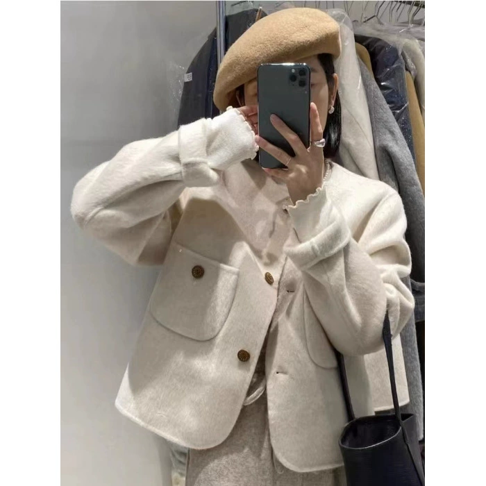 Демисезонное короткое сексуальное шерстяное пальто стиля Chanel для подростков