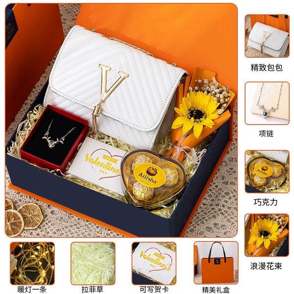 (bag+necklace+chocolate bouquet)