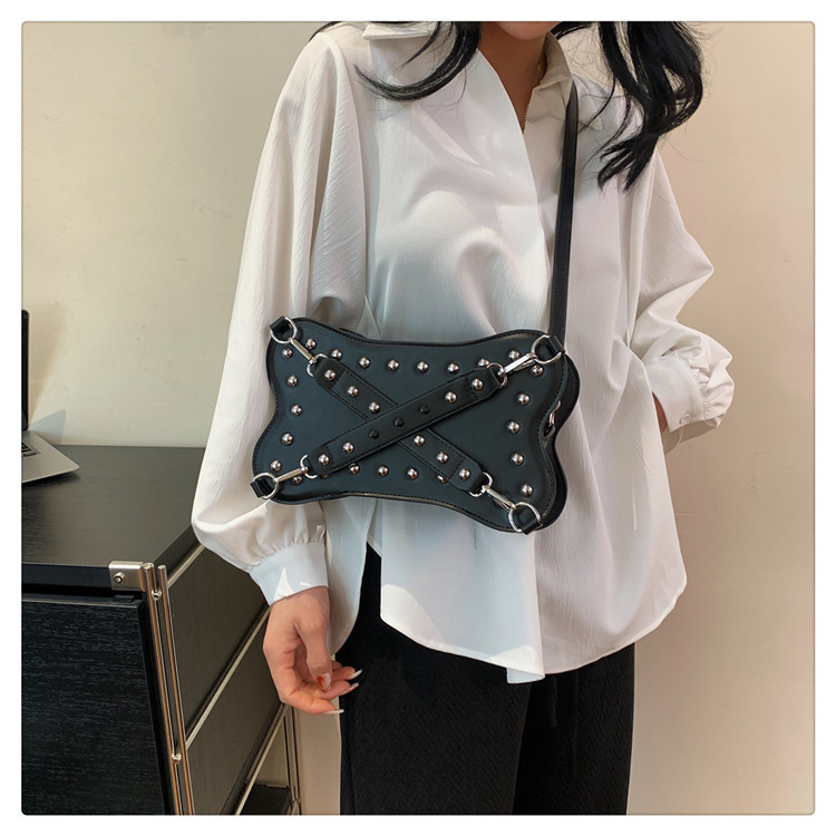 Women's Medium Pu Leather Color Block Streetwear Zipper Shoulder Bag display picture 8