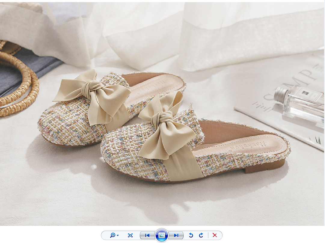 Cinghie regolabili imbottite in pelle per piscina all'aperto da donna_voghion.com