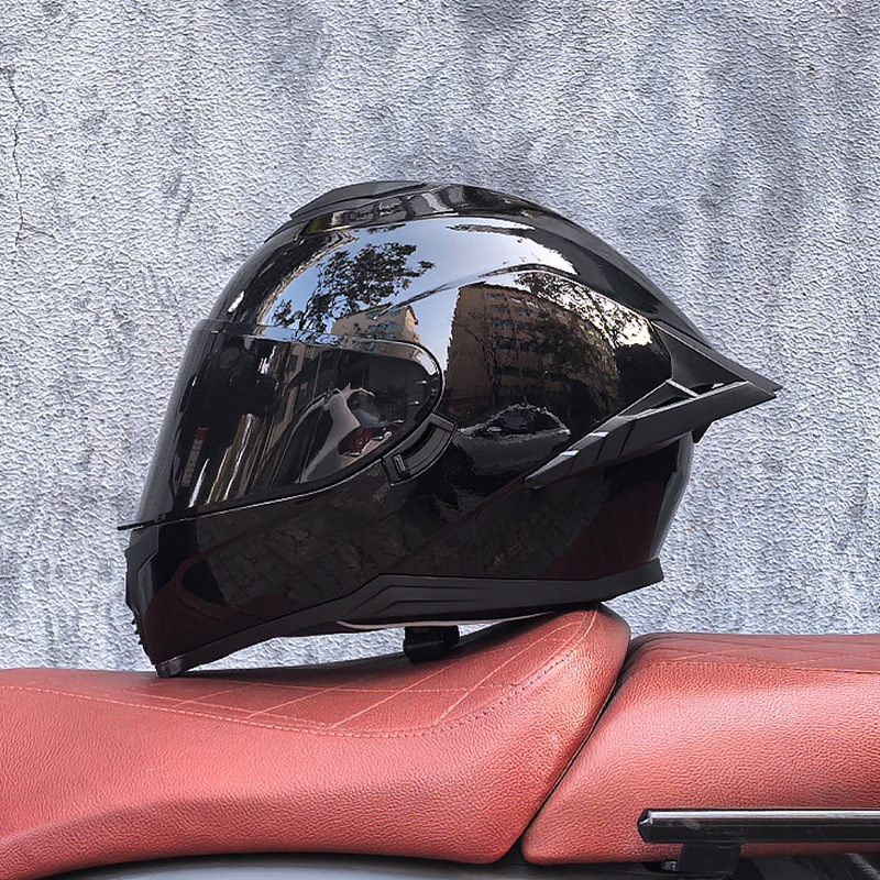 Casco integral transfronterizo DOT de la versión mejorada de LVS con doble lente para hombres, casco de seguridad universal para todas las estaciones para motociclistas femeninas, casco de motocicleta con doble lente.