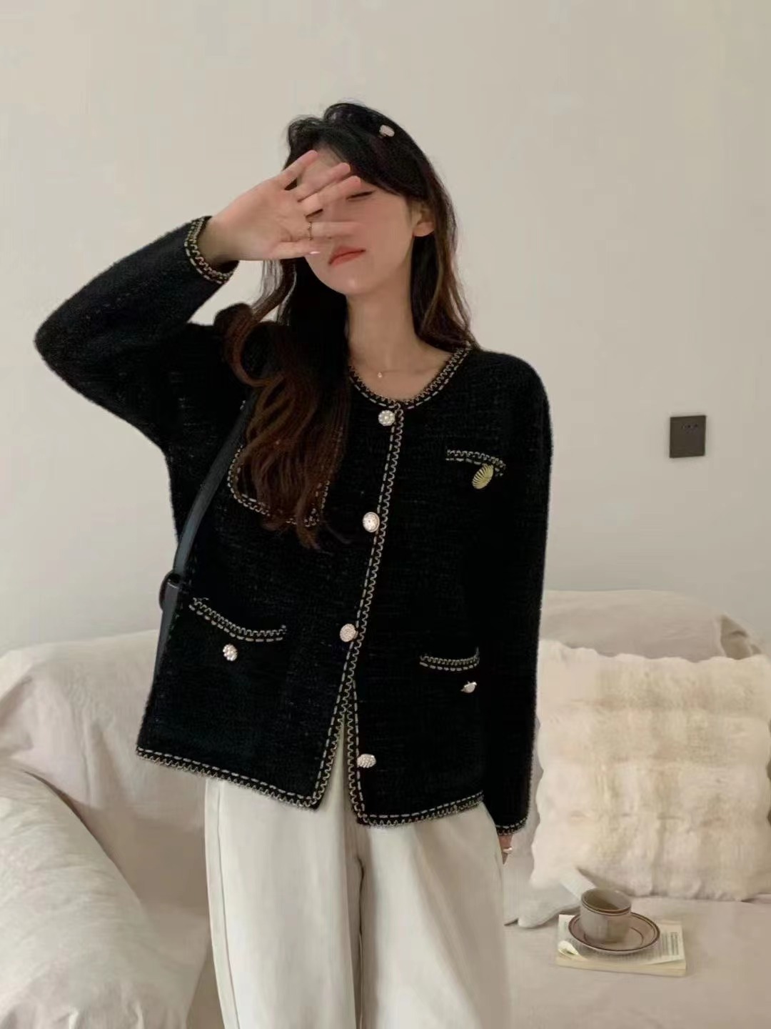 Moda Chanel estilo de punto cardigan suéter Otoño e Invierno Nuevo estilo Faux visón terciopelo cuello redondo oro seda Plaid todo-coincidencia abrigo para mujeres