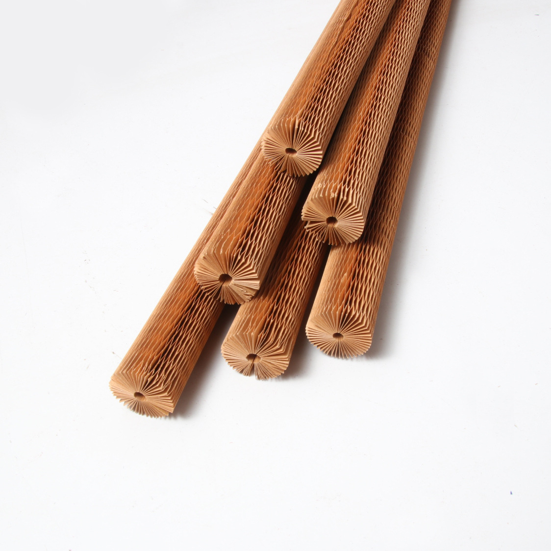 FUENTE fabricante vino tinto buffer Protección material papel Kraft color panal papel núcleo 70g malla tridimensional panal cubierta de papel