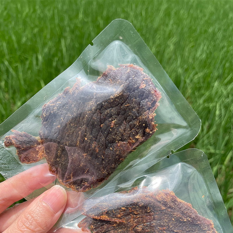 個別包装瑞安黒片風乾湖陵ビーフジャーキー温州産500g手細切り五香サテー辛口|undefined