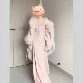 2026甜美蕾丝爆款连衣裙女冬千金穿搭内搭鱼尾裙新年战袍收腰长裙