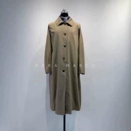 女式毛呢外套;休闲裤;女式衬衫