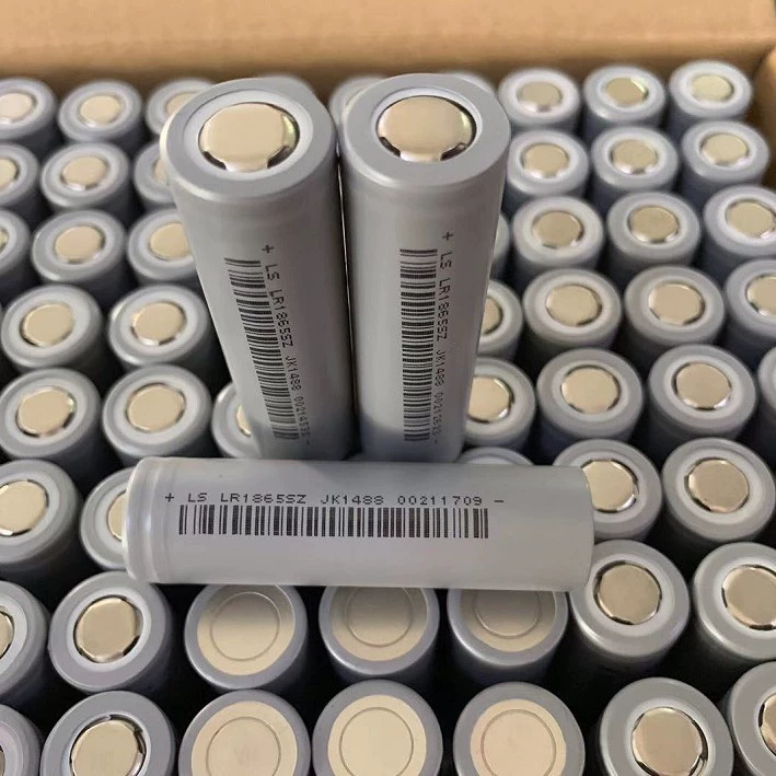 Аккумулятор литиевый для электромобиля/уборщика с мощностью 2500mAh 5C Lishen Lishen 18650, батарея садового инструмента для подметальной машины