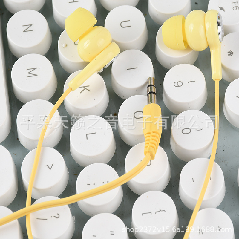 メーカーは現物MP3安卓低音入耳式イヤホン包装ゲームイヤホン3.5m'm知能を提供している|undefined