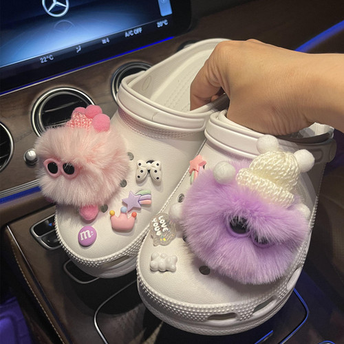 Crocs diy accessories cute fur ball cartoon shoe flower decorative buckle beanie shoe accessories three-dimensional shoe buckle
