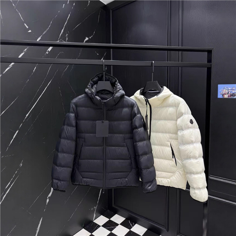 Mengjia in-stock M factory patchwork letter down jacket Gardy hooded down coat, exclusively for Nanyou delivery