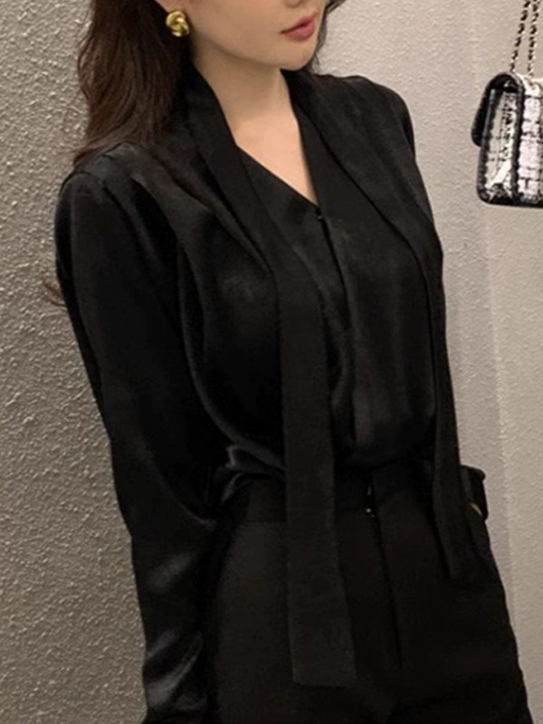 春夏の女性用高級軽量高級アセテートサテンシャツ、リボン付きVネックシャツ、フランスの美しいトップス|undefined