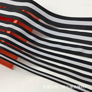 300D�ڰ��gɫ�Ứ�����Ҽ����Ьñ�\�ӷ�У��ѝ�ӂ�߅�l���b�o��