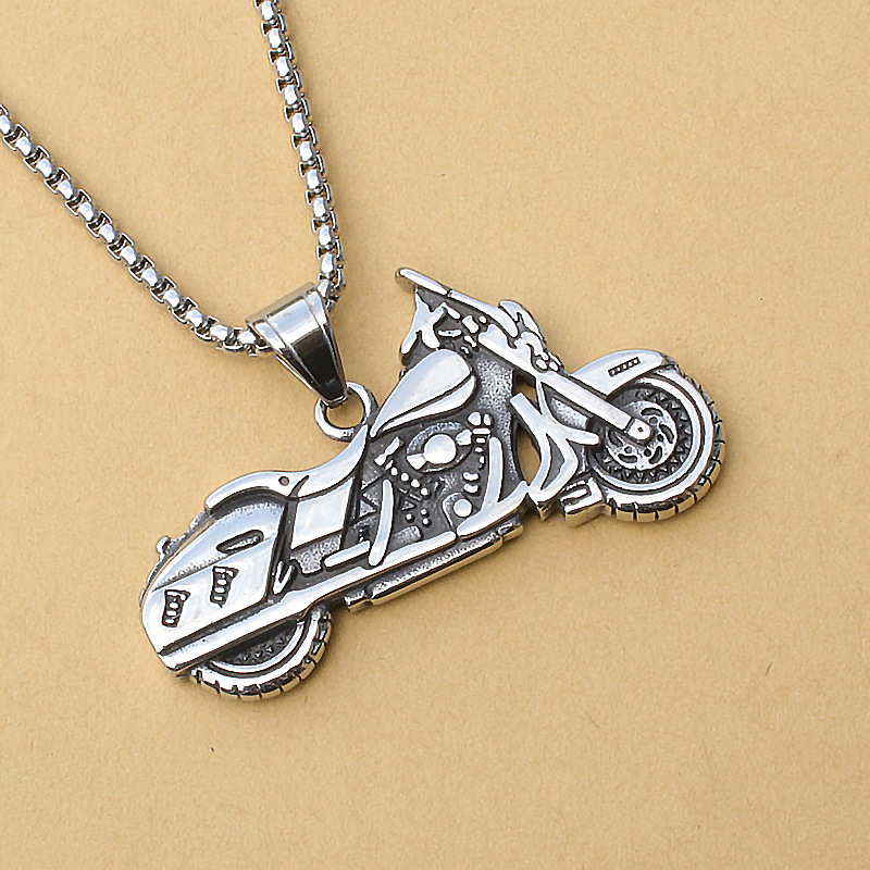 2023 Motorfiets Hanger Hip Hop Veelzijdige Ketting Gepersonaliseerde Mannen en Vrouwen Koppel Sieraden_voghion.com