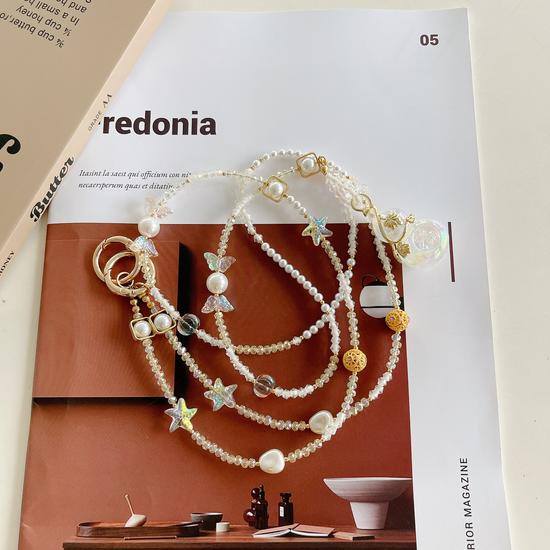 Cadena de teléfono móvil de alta gama hecha a mano boutique, Fulu femenino, suerte, cadena larga, cordón de teléfono móvil de moda, colgante de mensajero largo