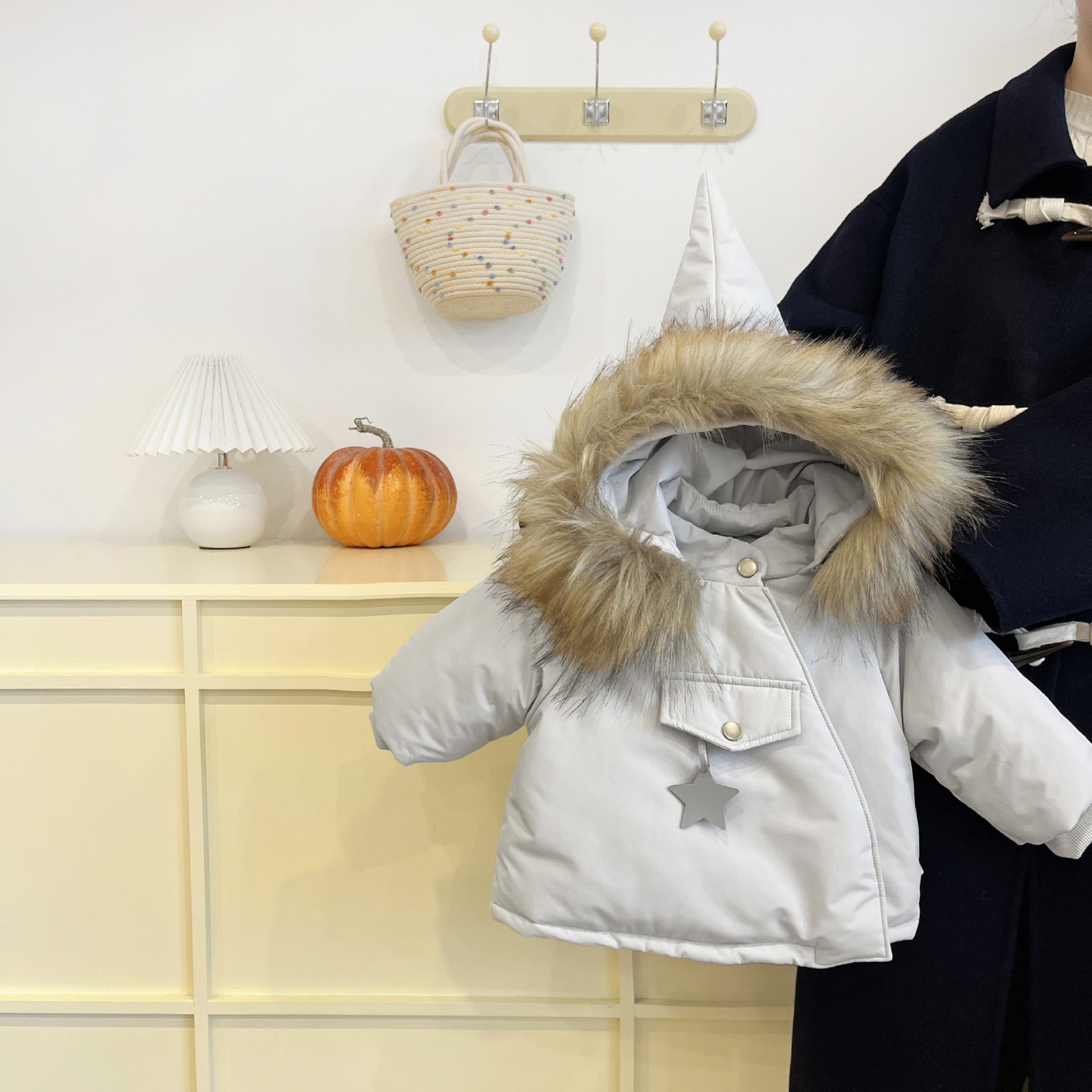 Baby sombrero de algodón para niños invierno pequeño niño algodón engrosado chaqueta de algodón de invierno chaqueta de algodón caliente