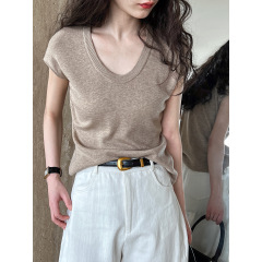 鹿西U襟小飛袖ニット女性春夏新作シンプル落肩底半袖tシャツ上着薄ss396