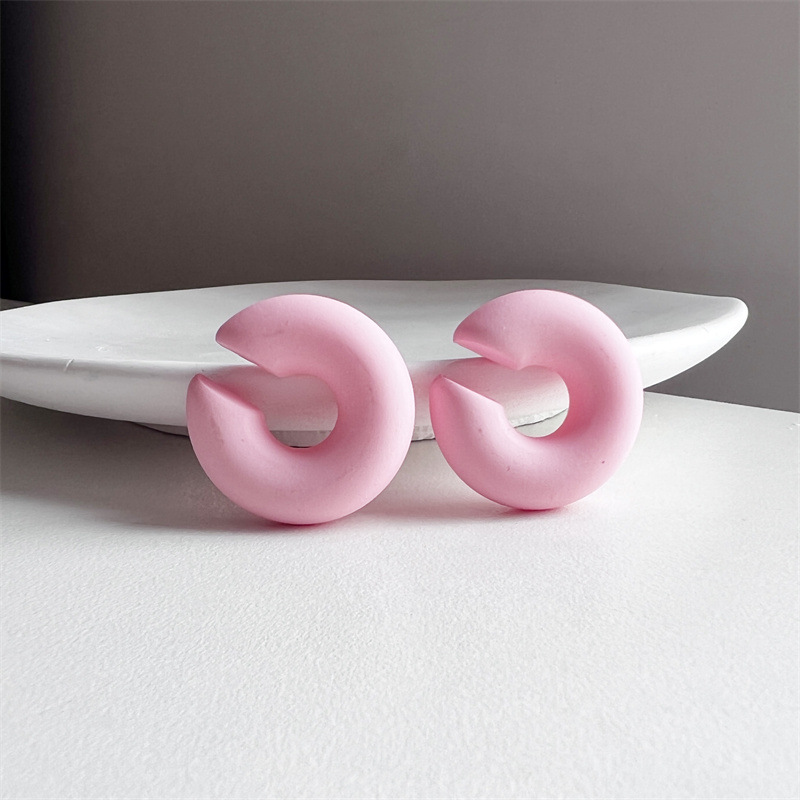 8g Weight Ear Cuffs Classification 1 Piece Quantity Holiday, Daily Occasion Acrylic Material C Shape Pattern Unisex Gender Plating Design Sweet Style 1 Piece Sweet C Shape Plating Arylic Ear Cuffs 8