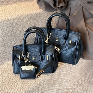 �羳�߼����p�������K�����Ůʽ2026���¿���μ��ͨ��б���