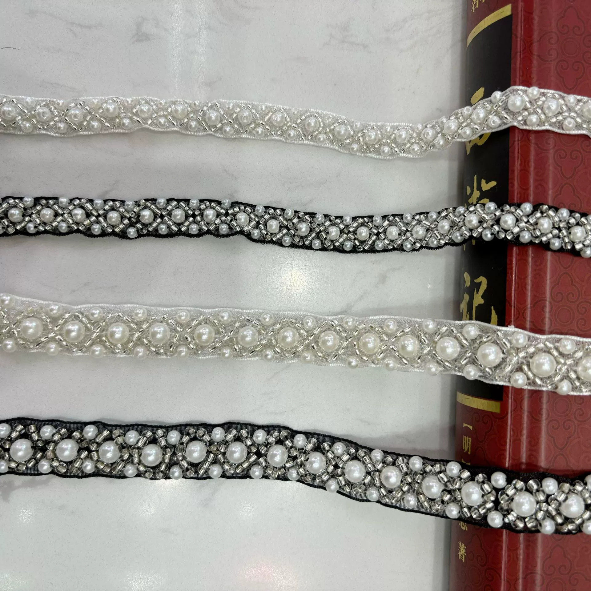Source factory direct sales of handmade beaded beads square -shaped pearl lace wedding dresses Han dresses clothing auxiliary materials