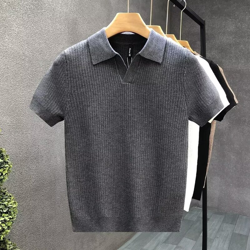 New Men's Solid Color High-End Polo Shirt with a Turn-Down Collar, Short Sleeves, Breathable, Mature Casual Style for Spring, Summer, and Autumn