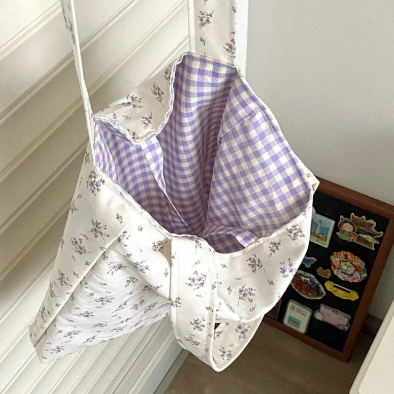 Холщовая сумка с цветочным принтом, маленькая свежая клетчатая сумка в литературном и художественном стиле, сумка для поездок большой вместимости, большая сумка, кружевная сумка через плечо.