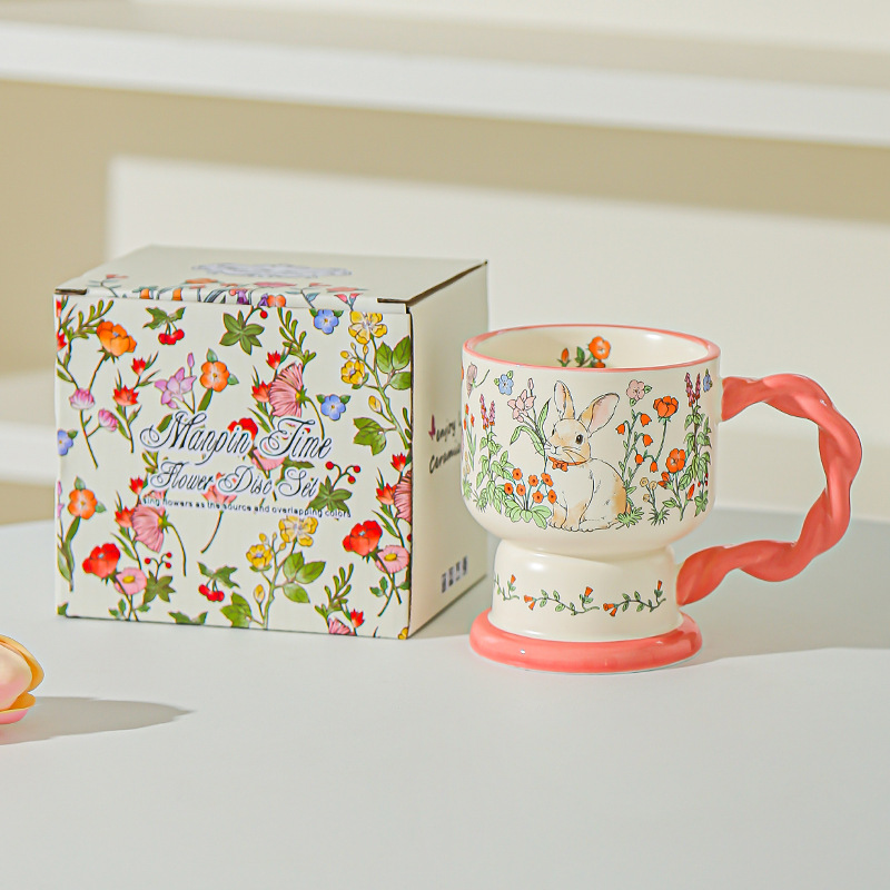 Taza de cerámica floral creativa para damas delicada y de alto valor de regalo de cumpleaños para dar a una amiga taza de café taza de agua