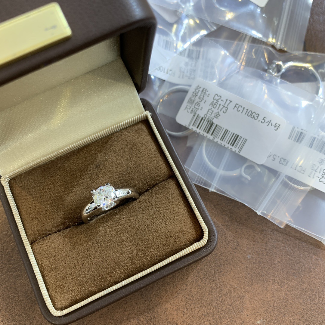 All-Over S925 Sterling Silver Zircon Diamond Ring for Women, Accessible Luxury and High-End Four-Claw Proposal Ring, Niche Design and Versatile Style