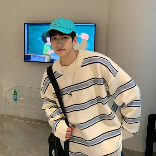 Stylish Striped Sweater for Men - Autumn/Winter Trend Hooded Knitwear with Hong Kong Style Loose Fit, Versatile and Casual Long-Sleeve Linen Shirt