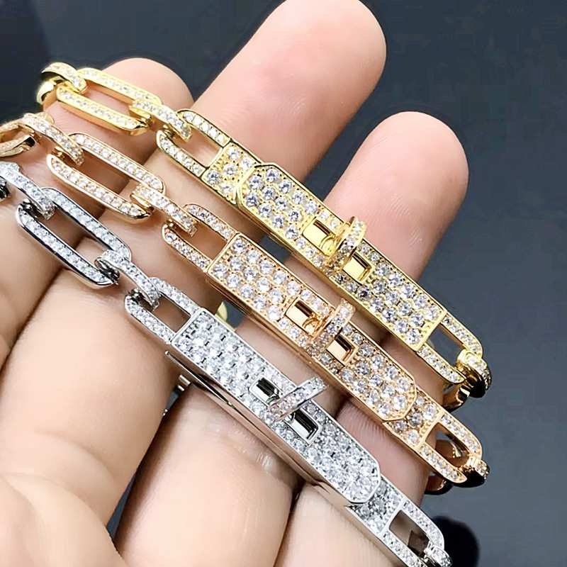 6a214c8a78876433f3ab853b390b21