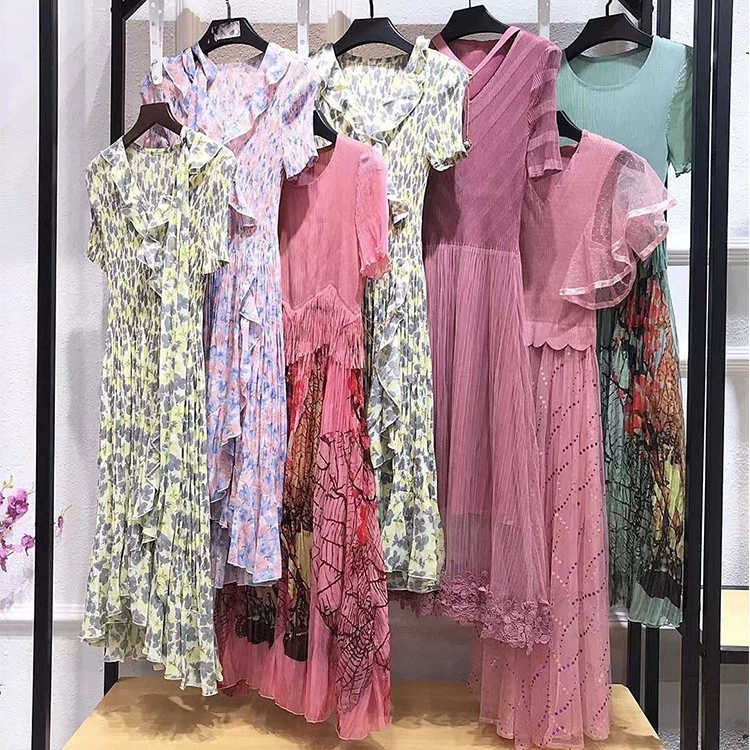 2022 новый трехлетний домашний сезон платье женская сеть красная плиссированная волшебная юбка