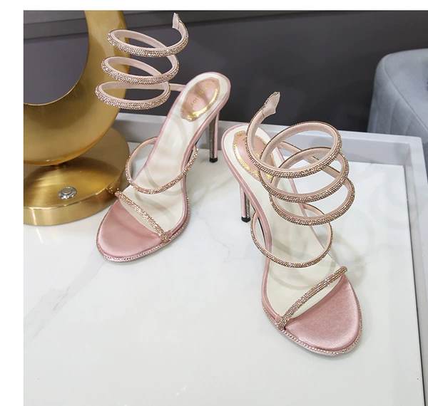 Champagne color