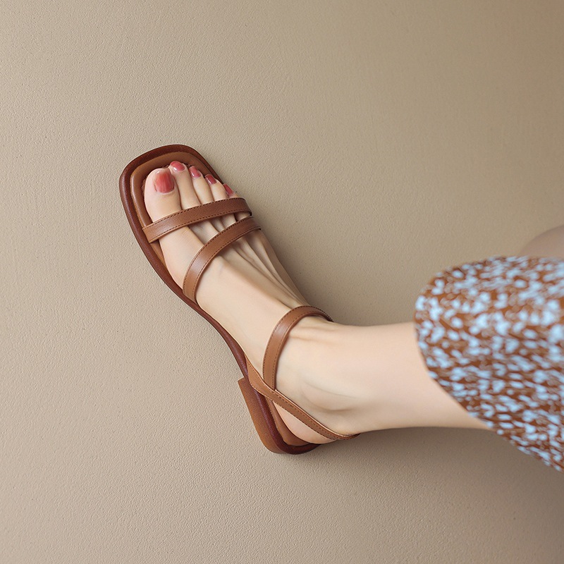 Sandal hở mũi quai ngang da bò gót thấp mũi vuông nữ kiểu mới — Màu nâu