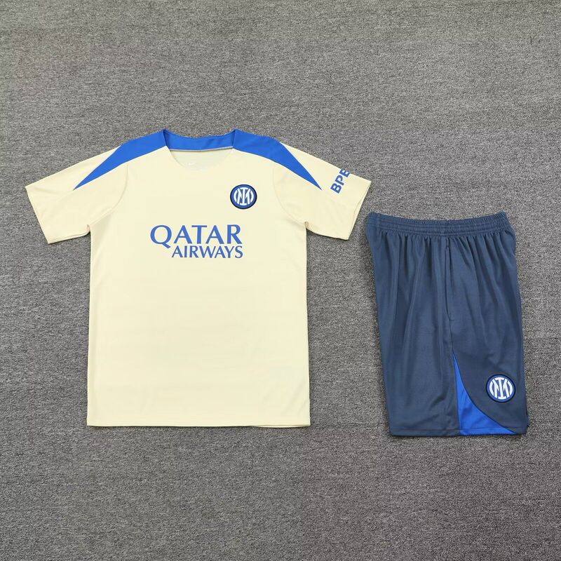 工場直販 新型 バルセロナ スポーツトレーニングウェア サッカーユニフォームセット メンズ サッカーユニフォーム 卸売 通気性|undefined