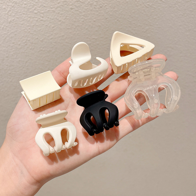 Procesamiento personalizado clip de cabello cola de caballo alta pequeña clip de agarre detrás de la cabeza fija artefacto de alta sensación clip de tiburón tocado clip de cabello