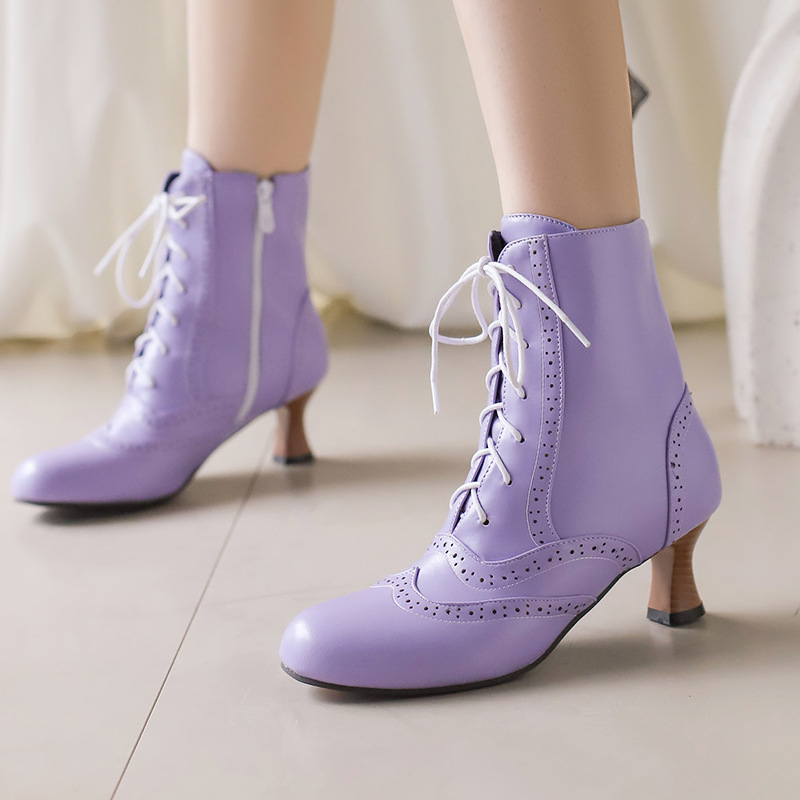 40-50外贸跨境大码秋冬女靴复古英伦风中跟系带马丁靴短靴H719