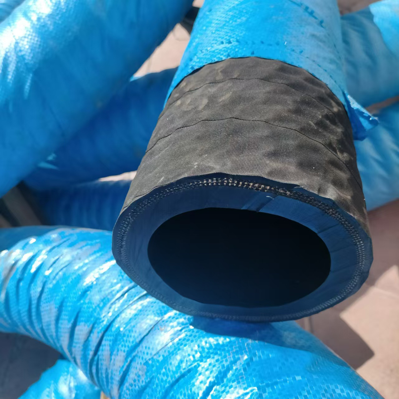 吸砂管 抽沙 吸沙管 耐磨胶管 卸灰 水泥罐车卸灰用耐磨管 51*3层